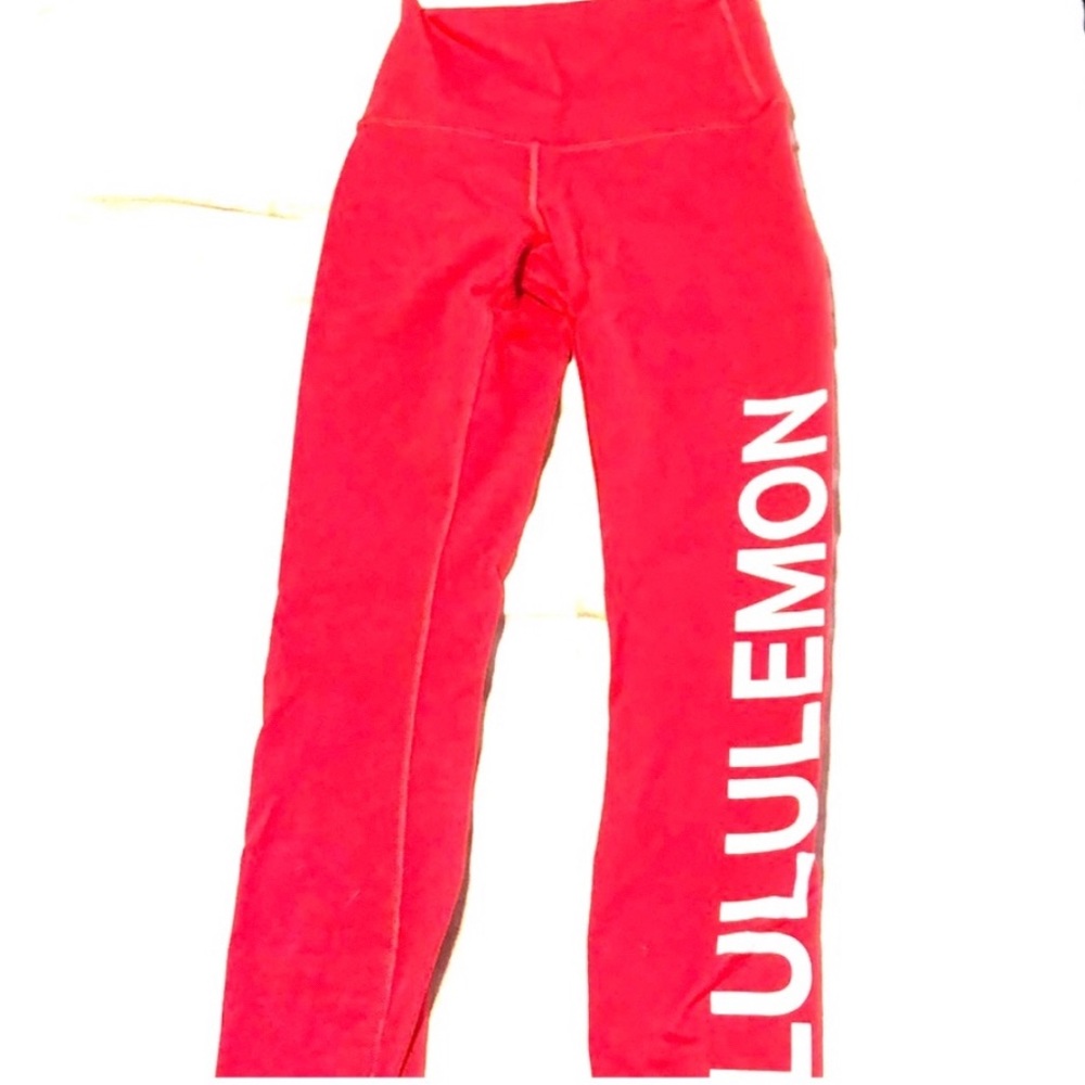 Limited Edition Lululemon wunder unders, 2 pair
